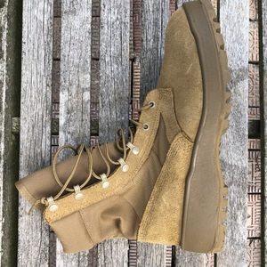 US Military Vibram Sole Combat Boot Desert Tan US 10.5WIDE